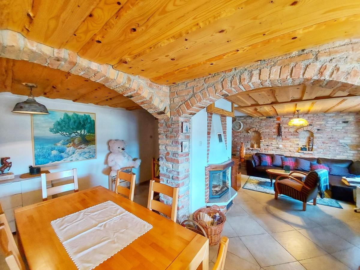 Peter'S Pine Cottage Korenica Zewnętrze zdjęcie